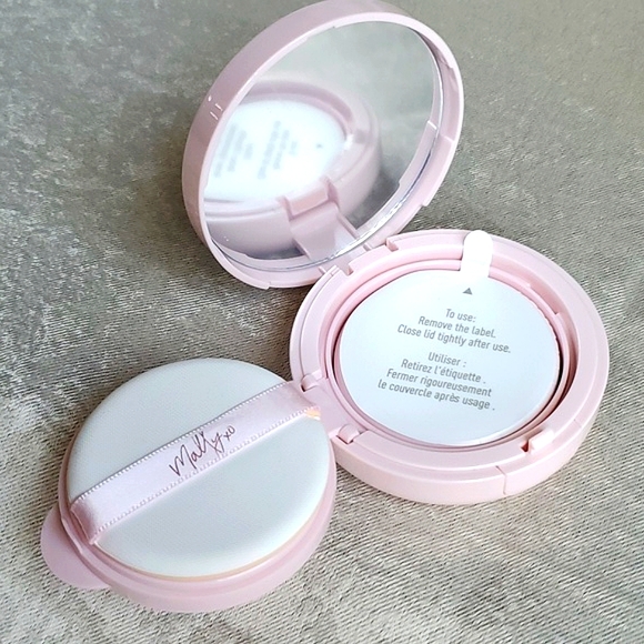 🆕️Mally XO Flawless Finish Transforming Effect Full Coverage Foundation (BIEGE) - Picture 4 of 6